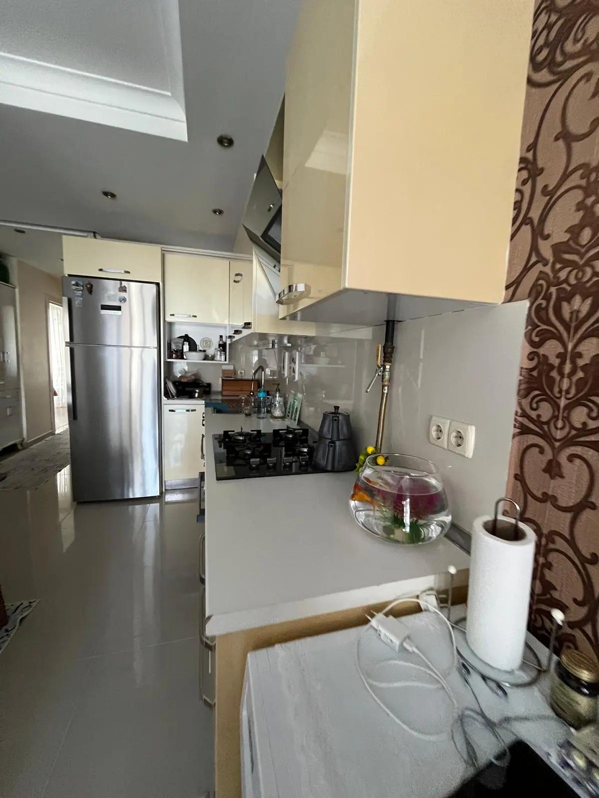 Fitted kitchen
